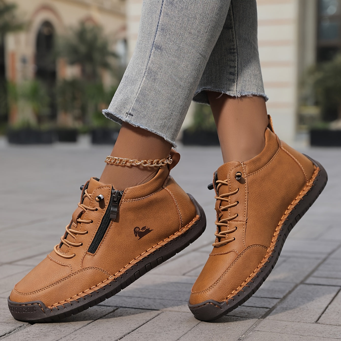 Émy™ | Therapeutic Comfort Sneakers