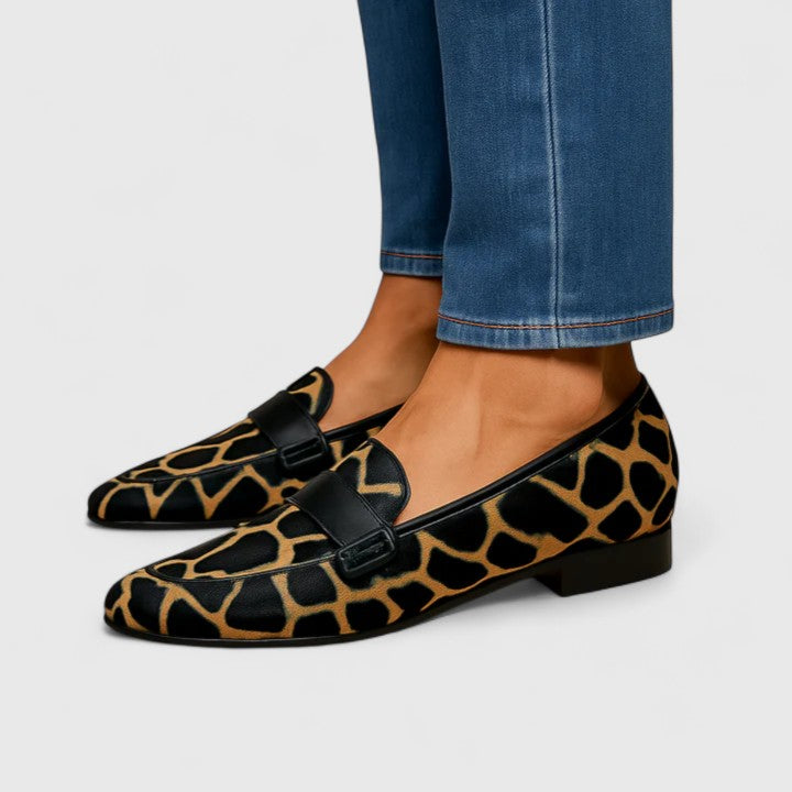 Kleirra | Timeless Loafers